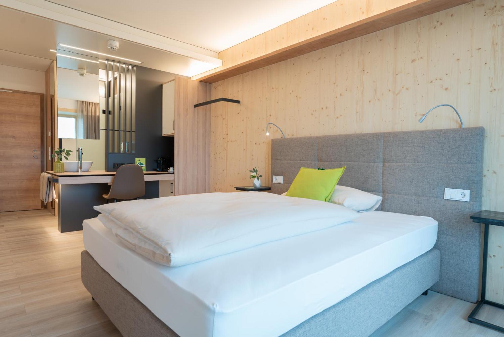 Eee Hotel Eberstalzell Экстерьер фото