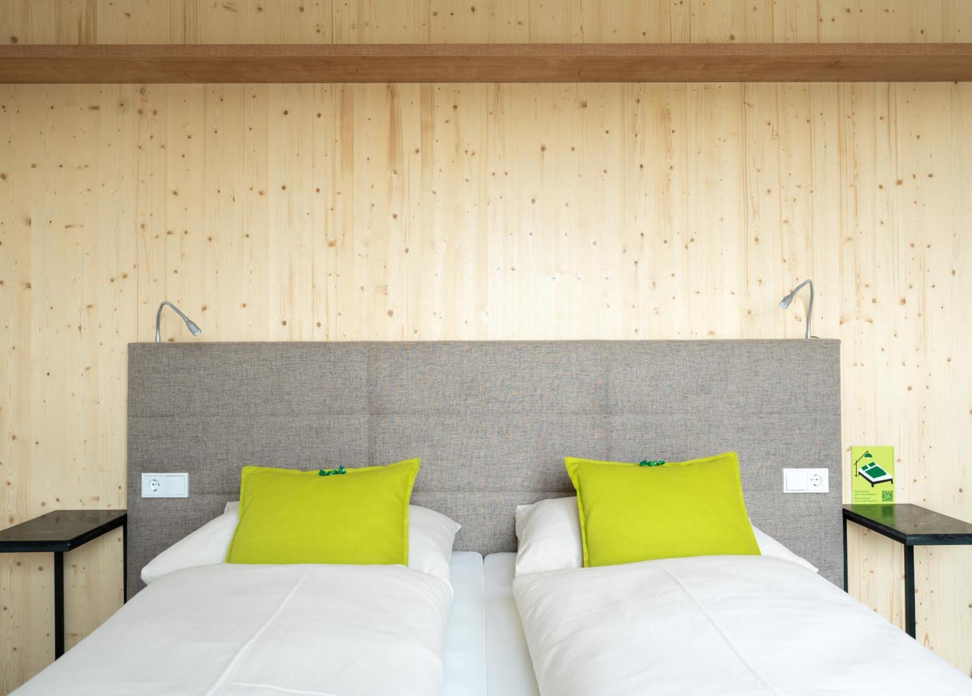 Eee Hotel Eberstalzell Экстерьер фото