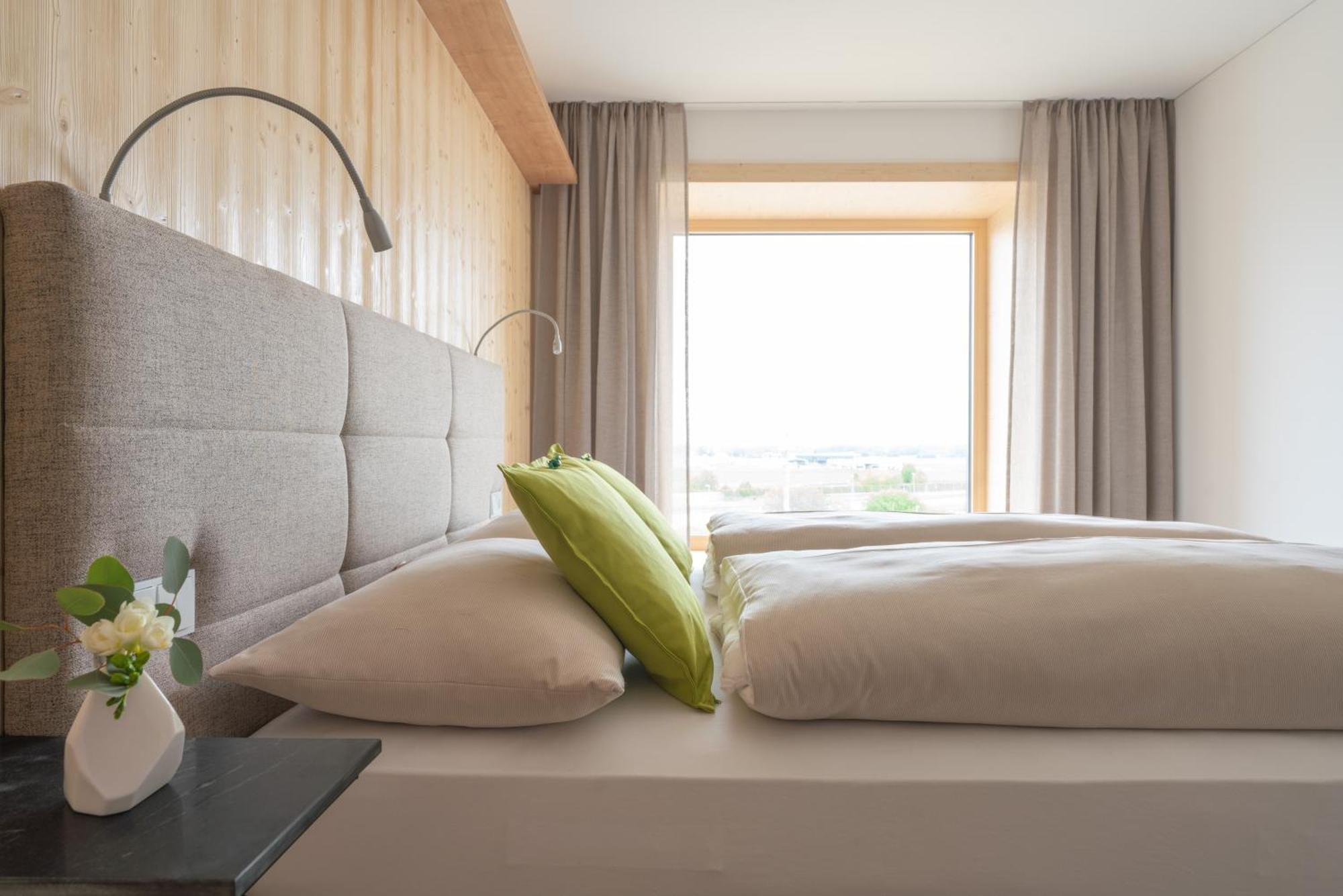 Eee Hotel Eberstalzell Экстерьер фото